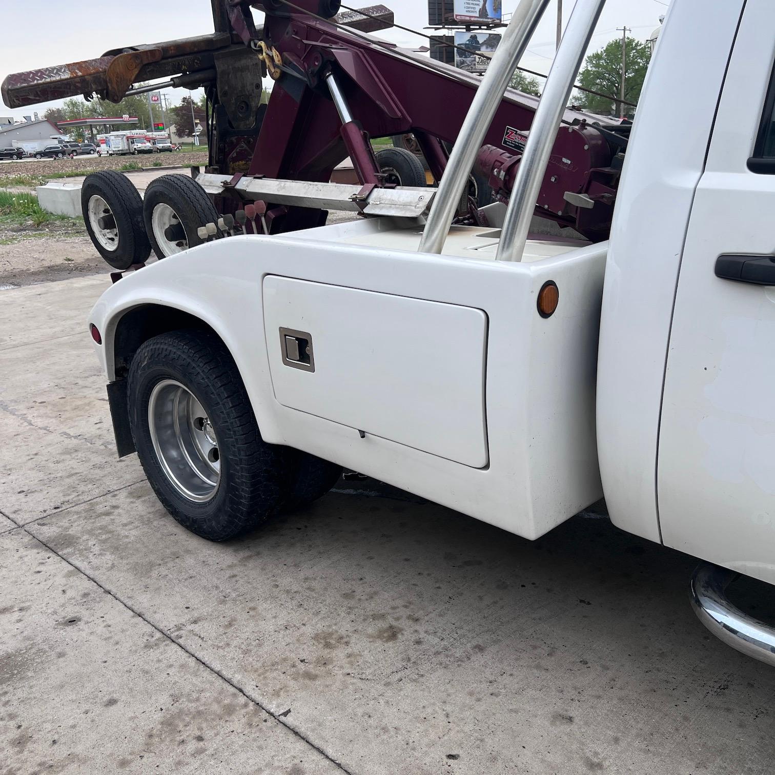 2008 Chevrolet 3500 Tow Truck