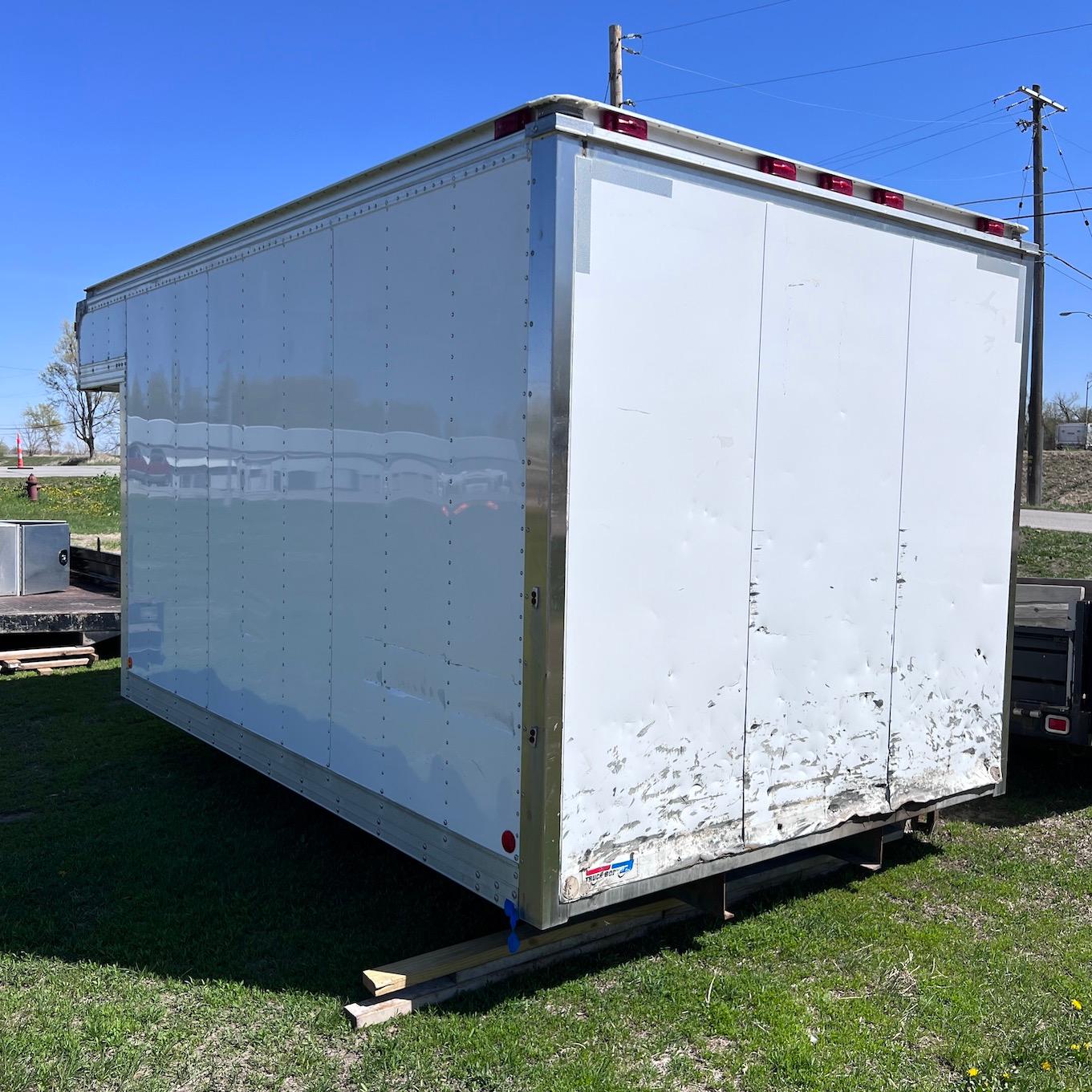 US Truck Body 12 Ft Van Body