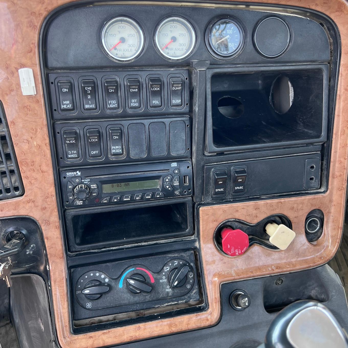 2010 International ProStar Conventional Day Cab Truck Tractor