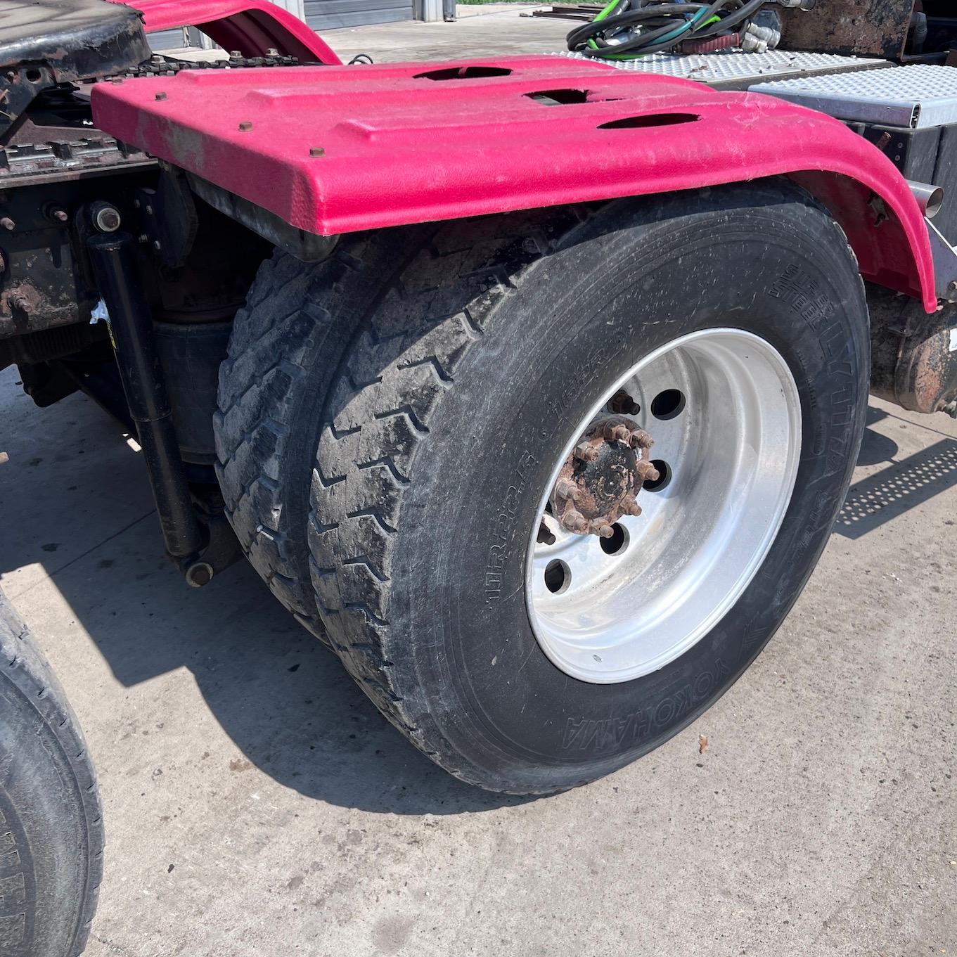 2010 International ProStar Conventional Day Cab Truck Tractor