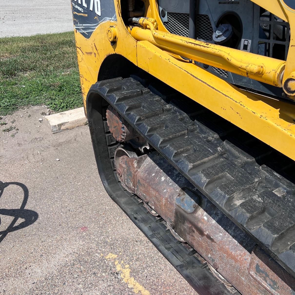 2008 Gehl CTL70 Track Skidloader