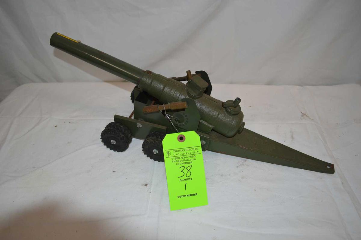 Vintage Steel Howitzer Toy