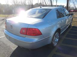 2004 Volkswagen Phaeton