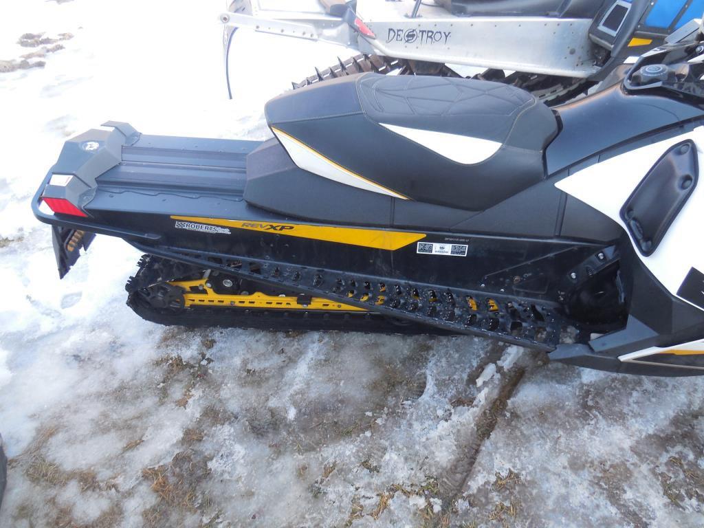 2012 SkiDoo Renagade X800