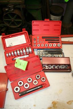 Lot: (4) Bearing Sets