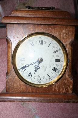 Lot: (2) Clocks