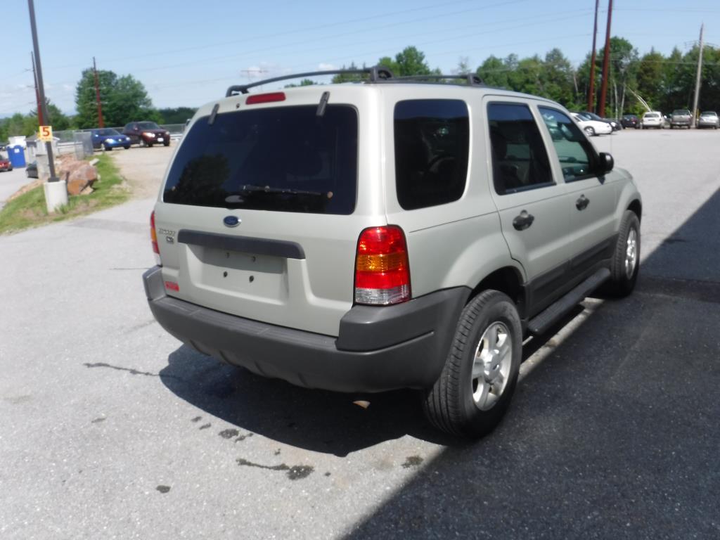 2004 Ford Escape