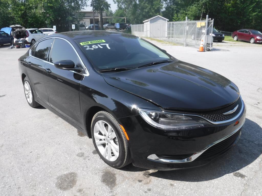 2017 Chrysler 200