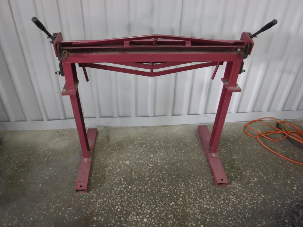 Northern Industrial Tools 36" Metal Bender