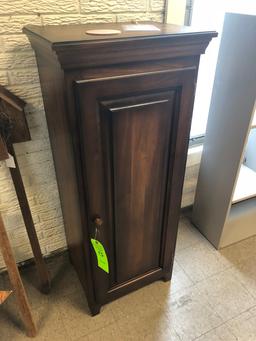 1-Door Jelly Cabinet