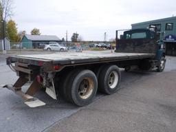 1996 Ford L9000