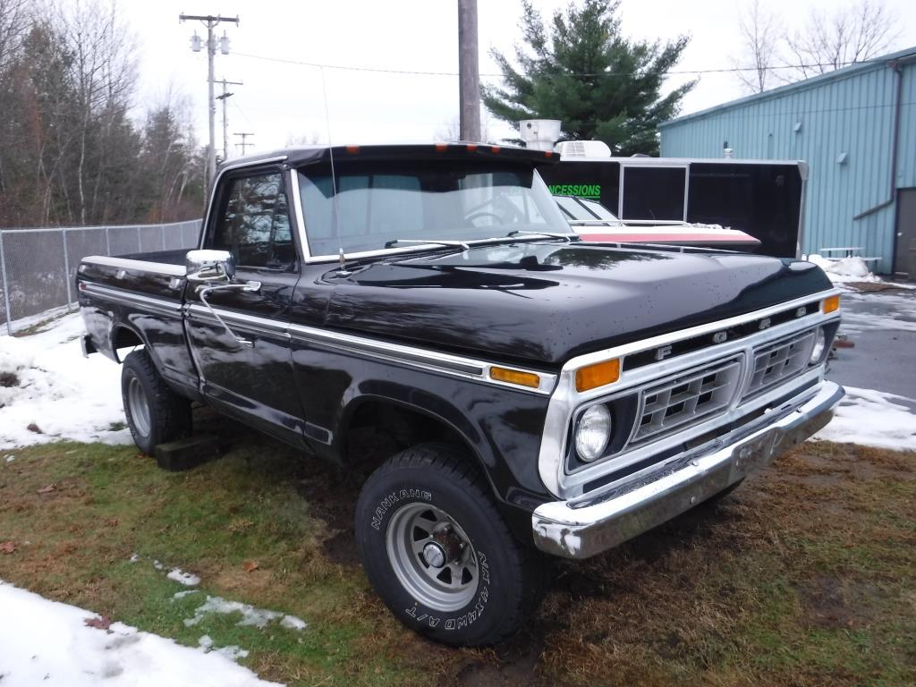 1976 Ford F-150  4WD