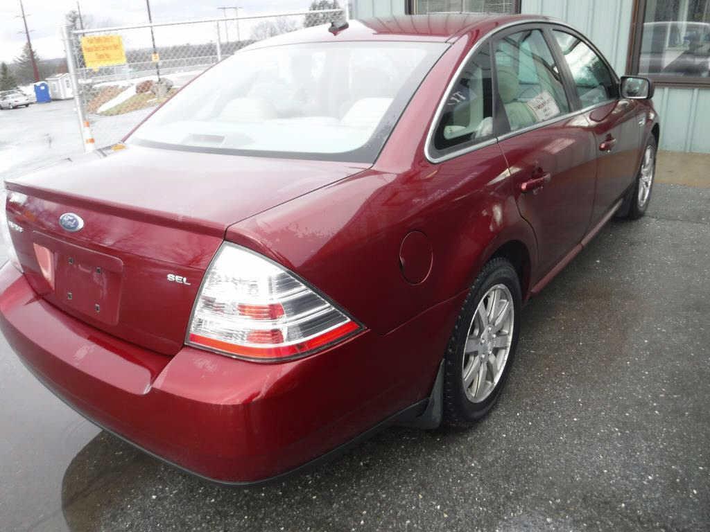 2008 Ford Taurus