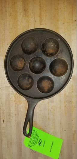 Griswold Cast Iron # 32 Aebleskiver Danish Cake Pan