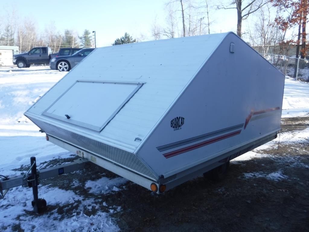 2000 Triton Trailer w/Sleds