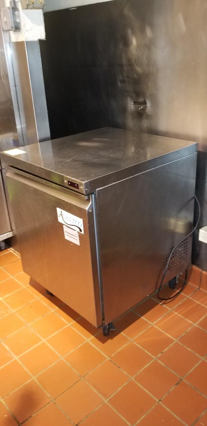 Avantco Lowboy Refrigerator