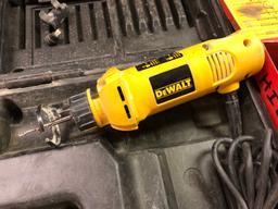 DeWalt Cut Out Tool