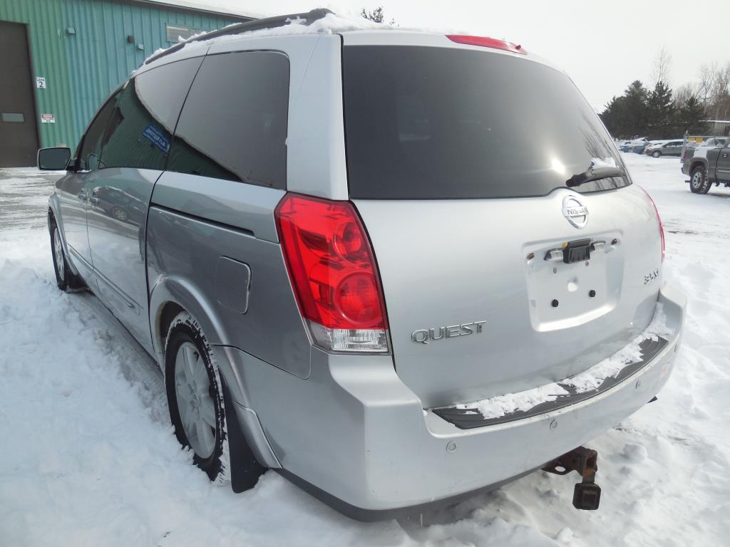 2004 Nissan Quest