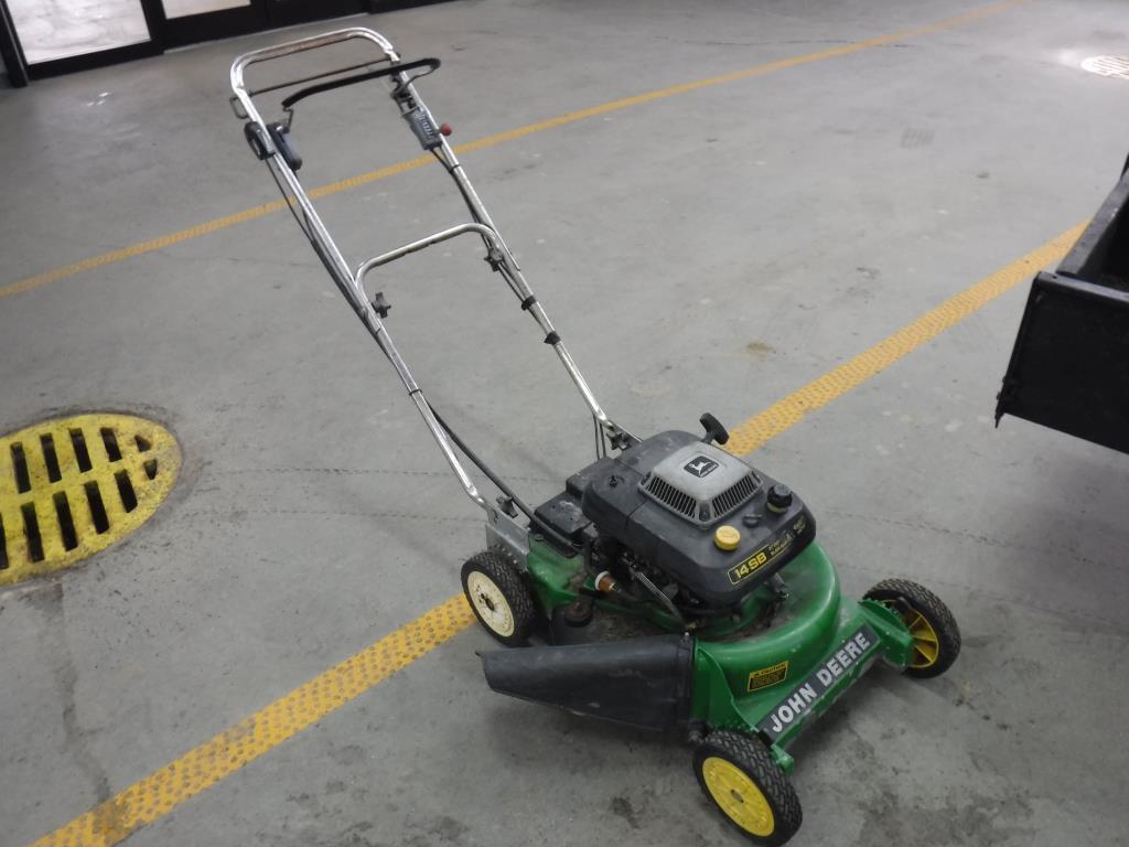 John Deere 14SB 21" push mower