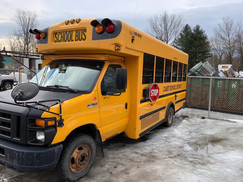 2009 Ford School Bus