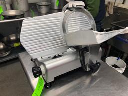 Avantco 12" Manual Gravity-Feed Slicer