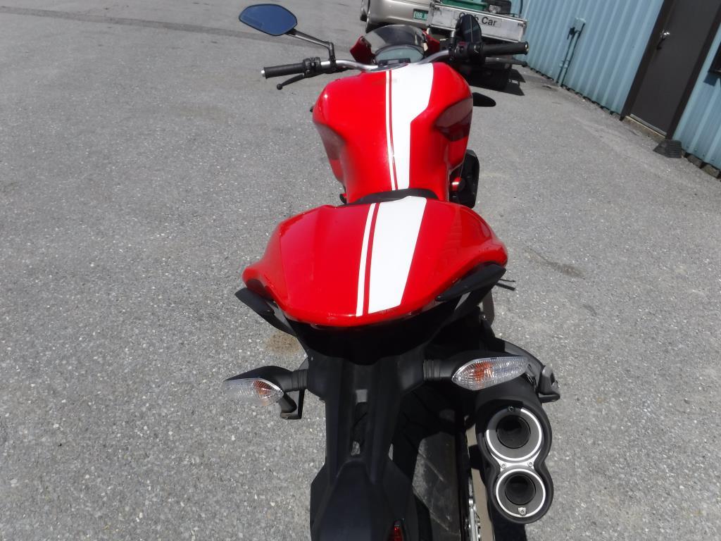 2015 DUCATI MONSTER 821