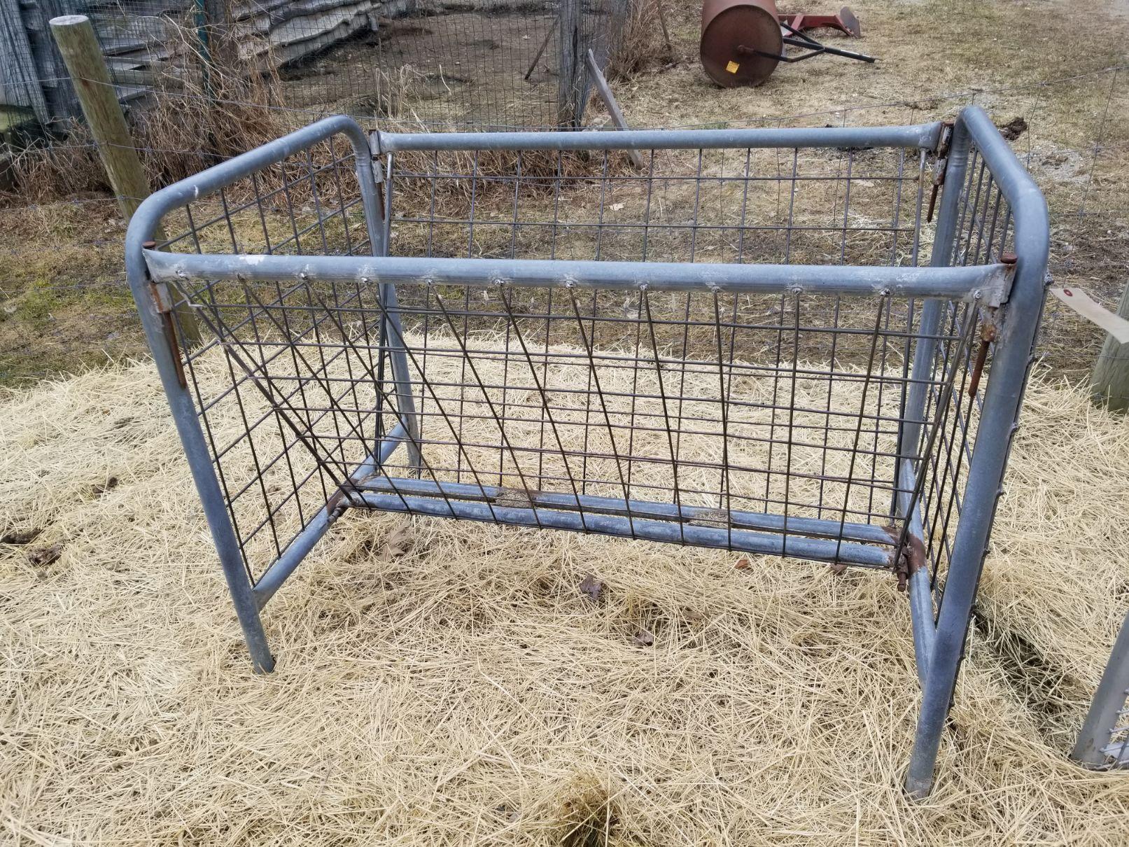 4' Steel Hay Feeder