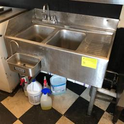 SS 2-Bay Undercounter Sink w/ Scoop Bath Attachment