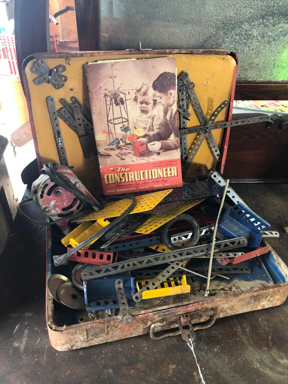 Vintage Childs Erector Set