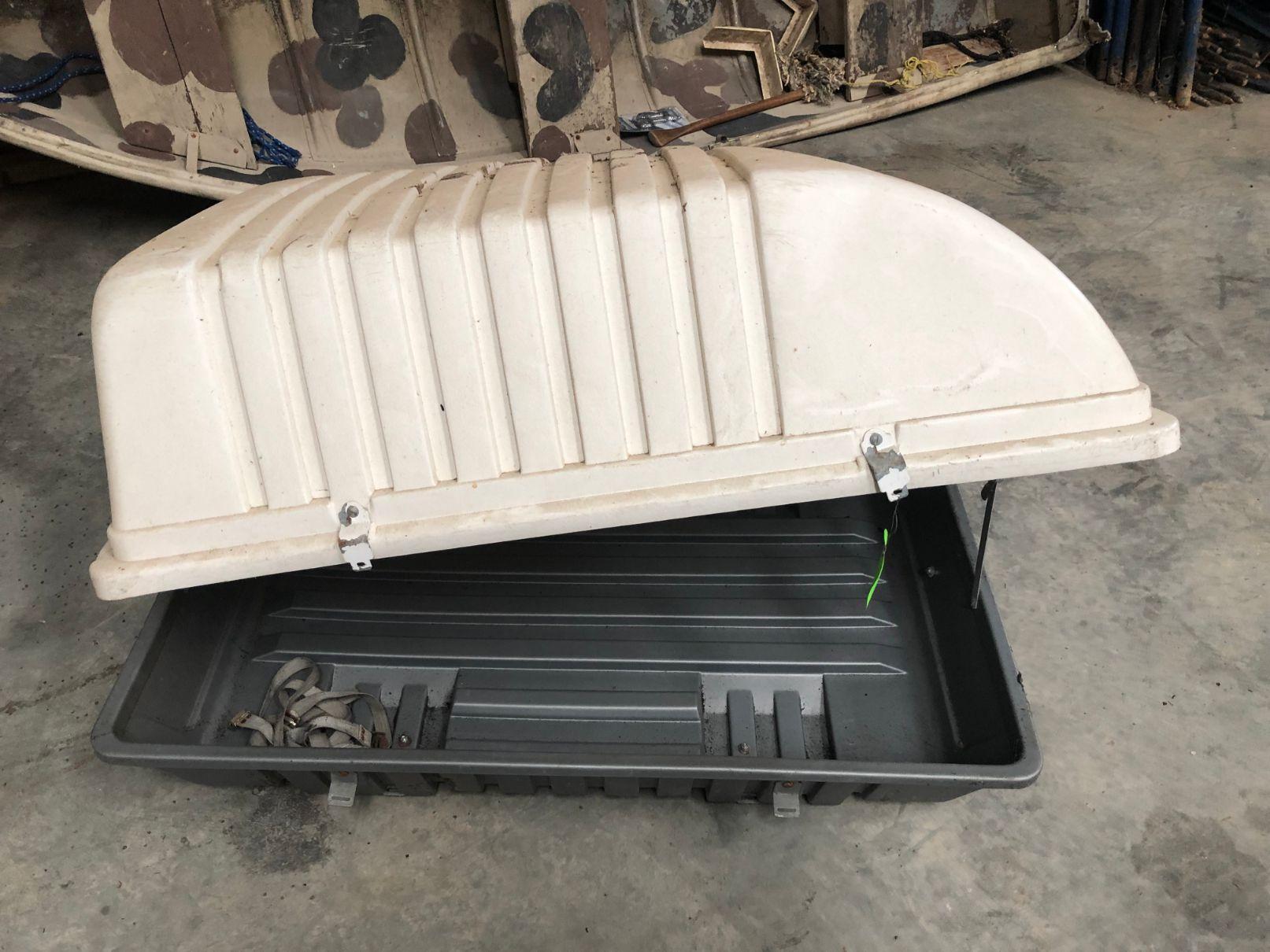 Sears X-Cargo Poly Rooftop Car Cargo Unit