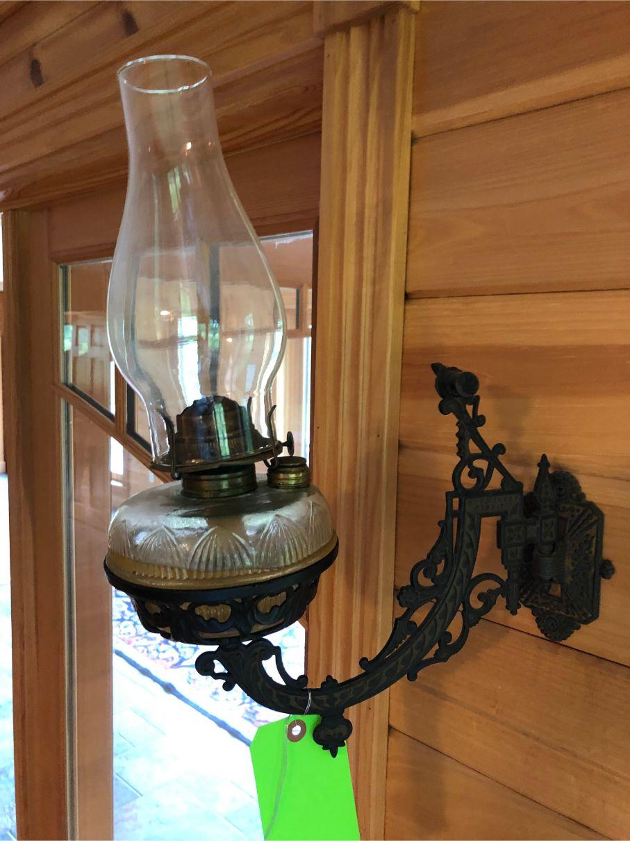 Wall Mounted OIl Lamp