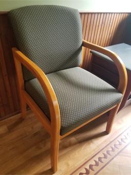 (2) Double & (3) Single Waiting Room Chairs w/ Magazine Stand