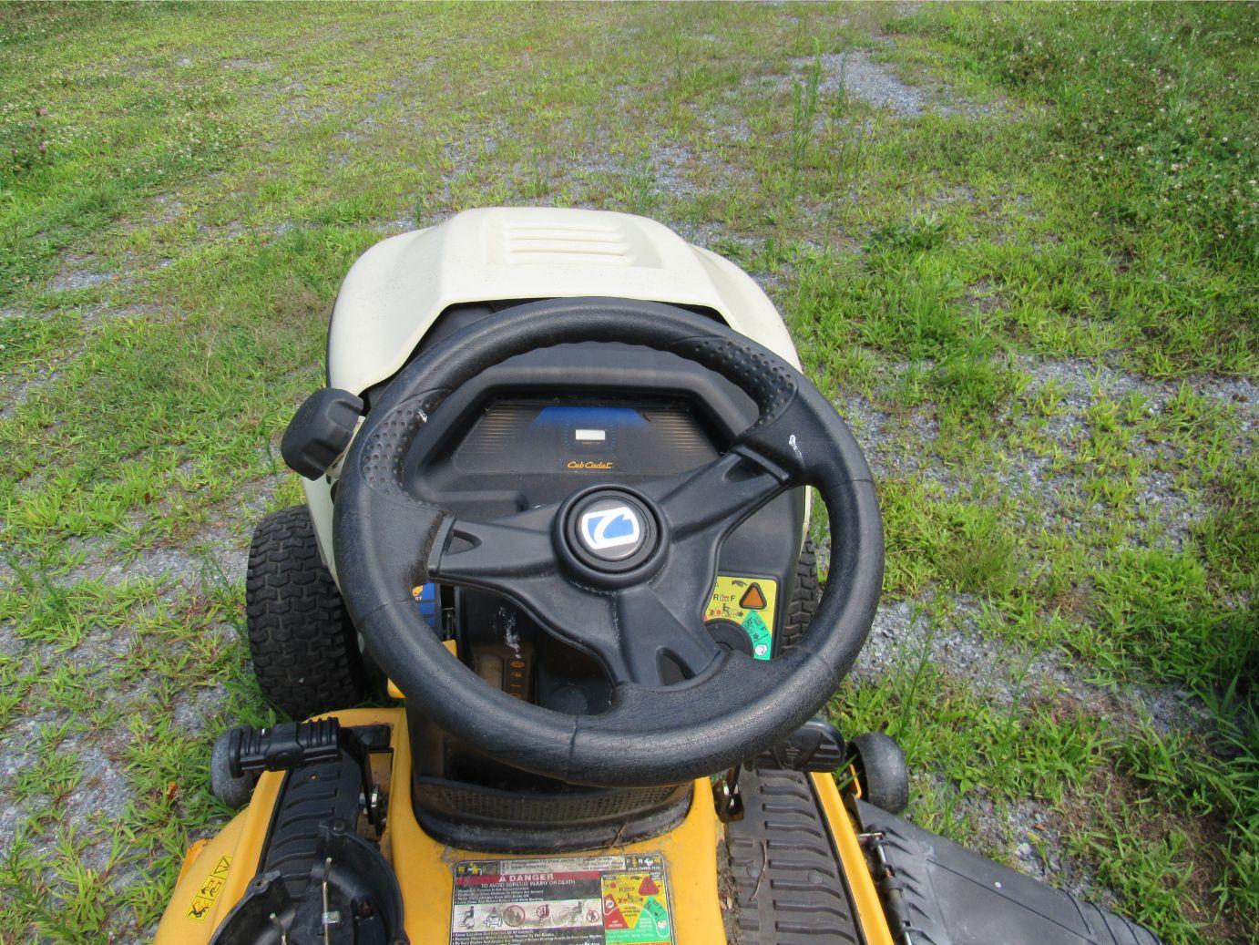 Cub Cadet LTX 1040 Lawn Mower