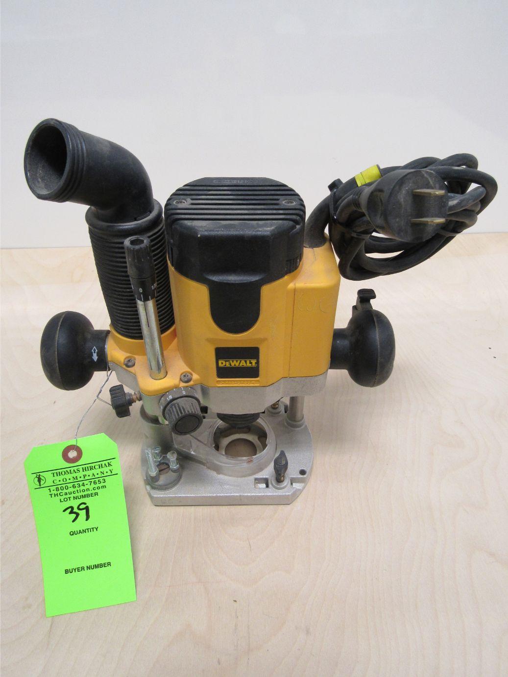 DeWalt DW621 Plunge Router