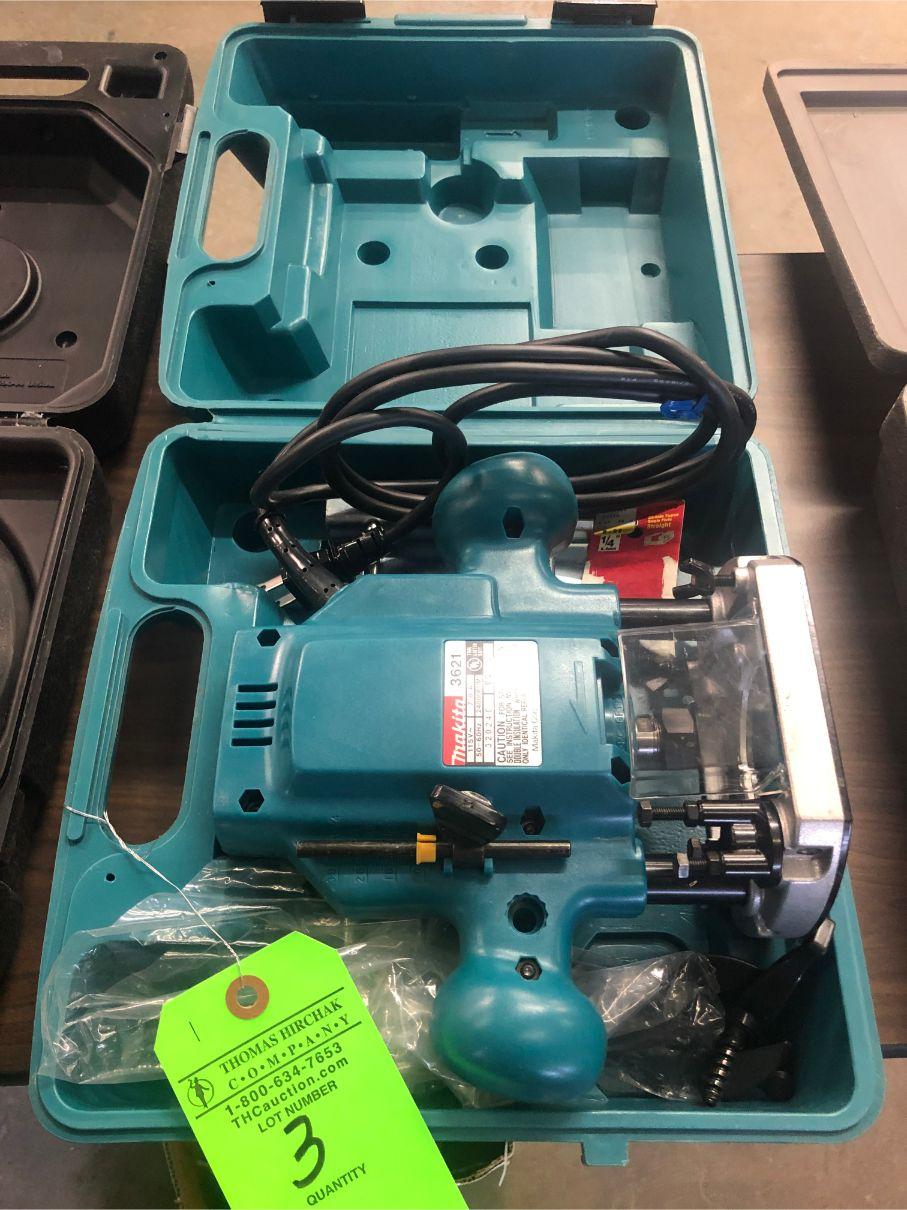 Makita Plunge Router Model 3621