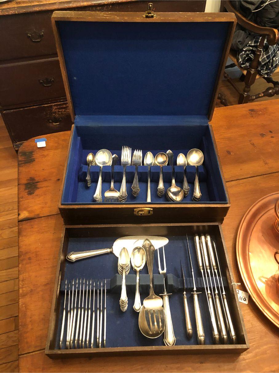 95 Pieces of Durgan - Gorham "Fairfax" Sterling Silver Flatware