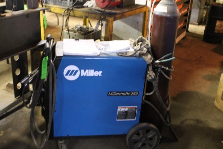 Millermatic 252 Mig Welder