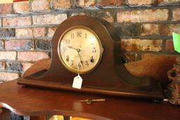 Sessions Mantel Clock & Pot Metal Table Lamp