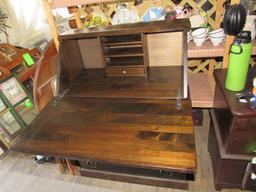 Modern Pine 5-Drawer Slant Top Desk