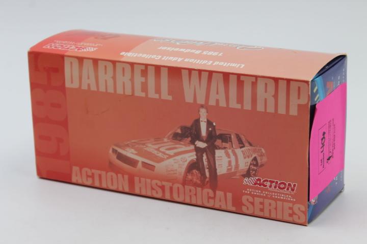 Action Collectibles #11 Darrell Waltrip