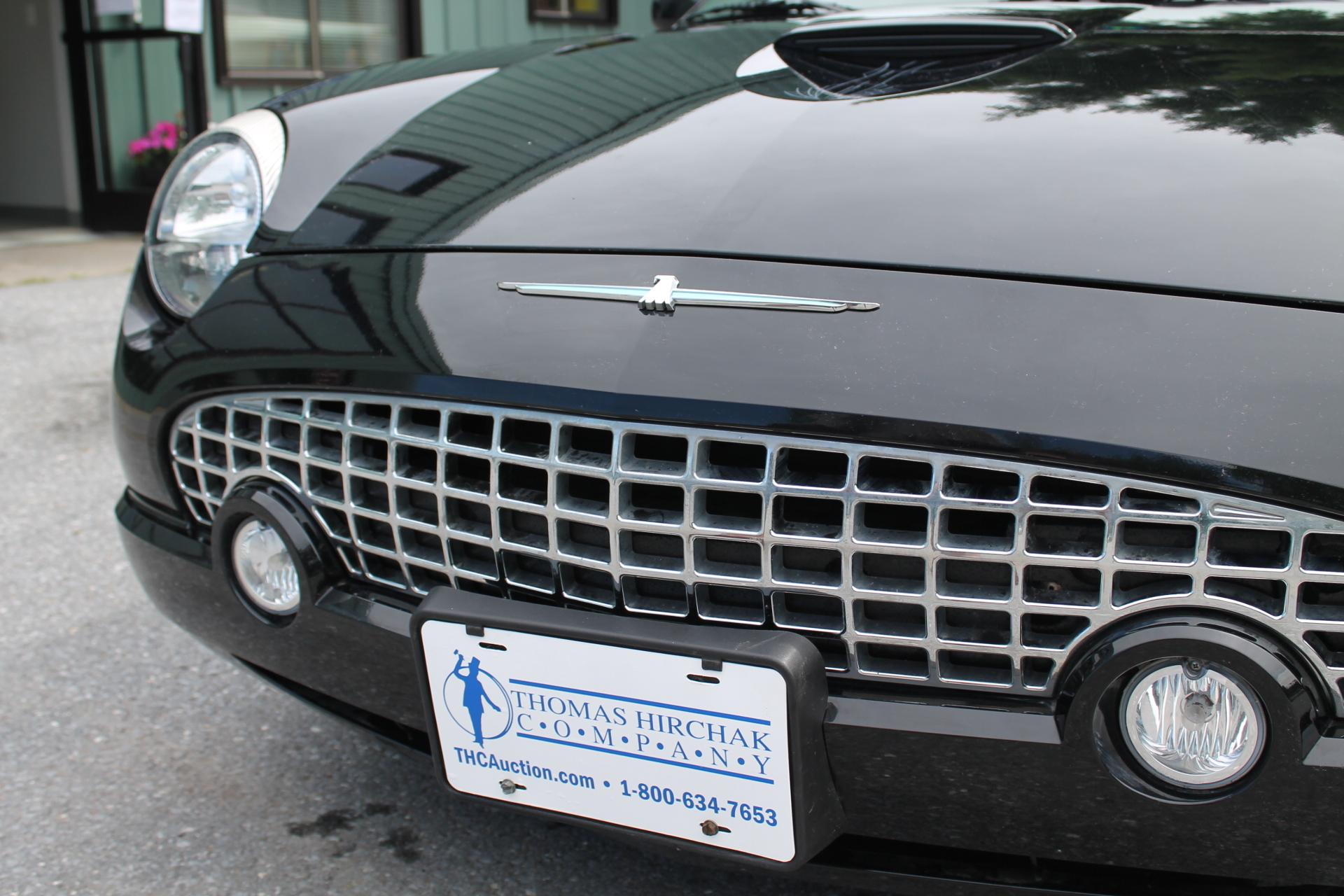 2002 Ford Thunderbird 2-Door Convertible