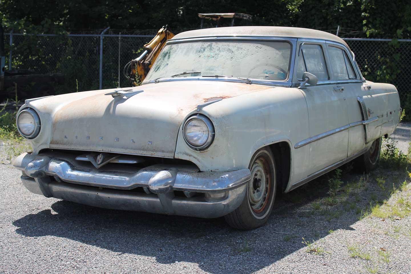 1953 Lincoln 73B Capri Sedan