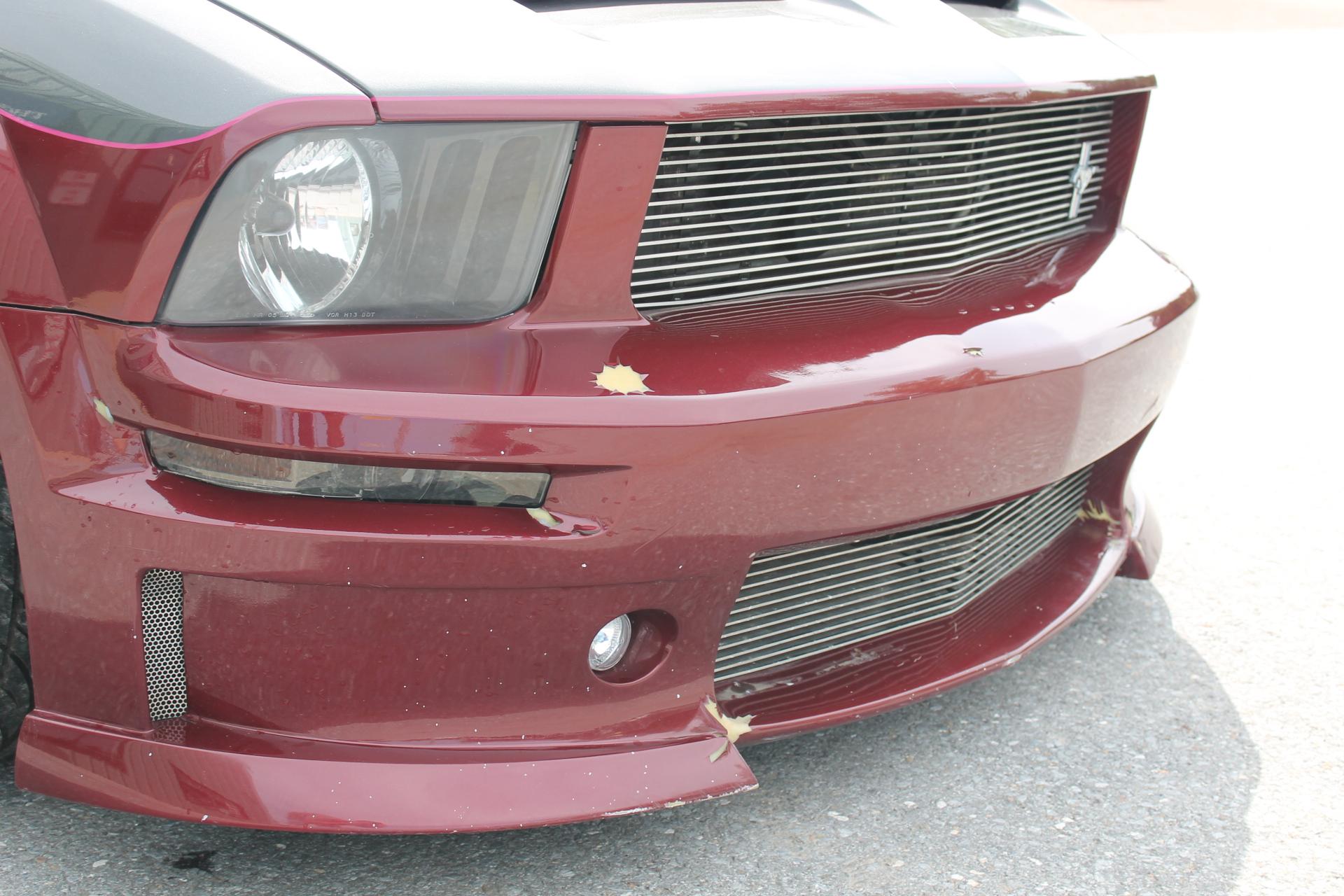 2006 Ford Mustang 2-Door Coupe