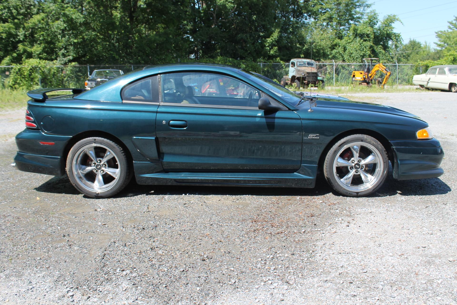 1994 Ford Mustang GT 2-Door Coupe