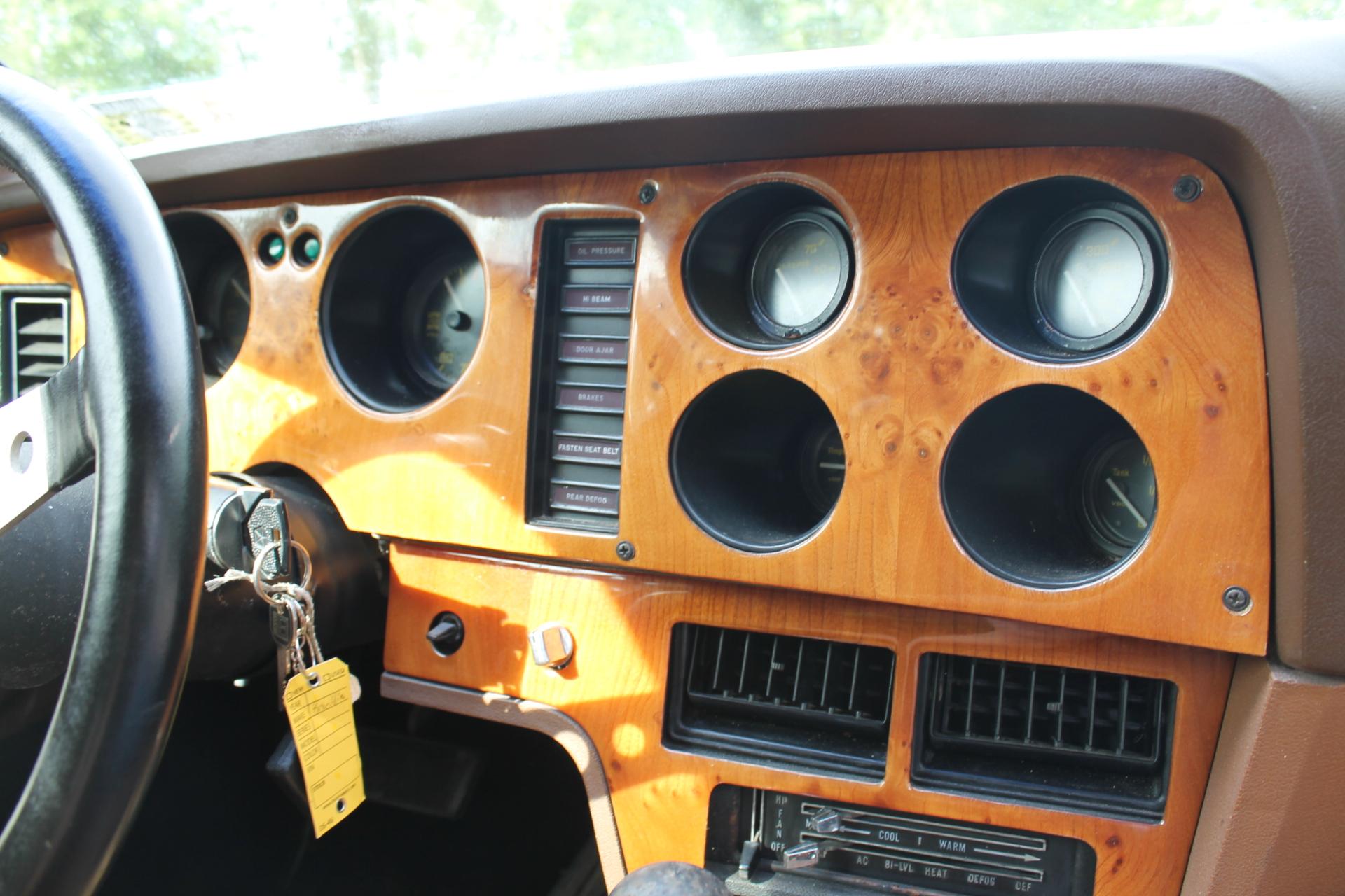 1975 Bricklin SV-1