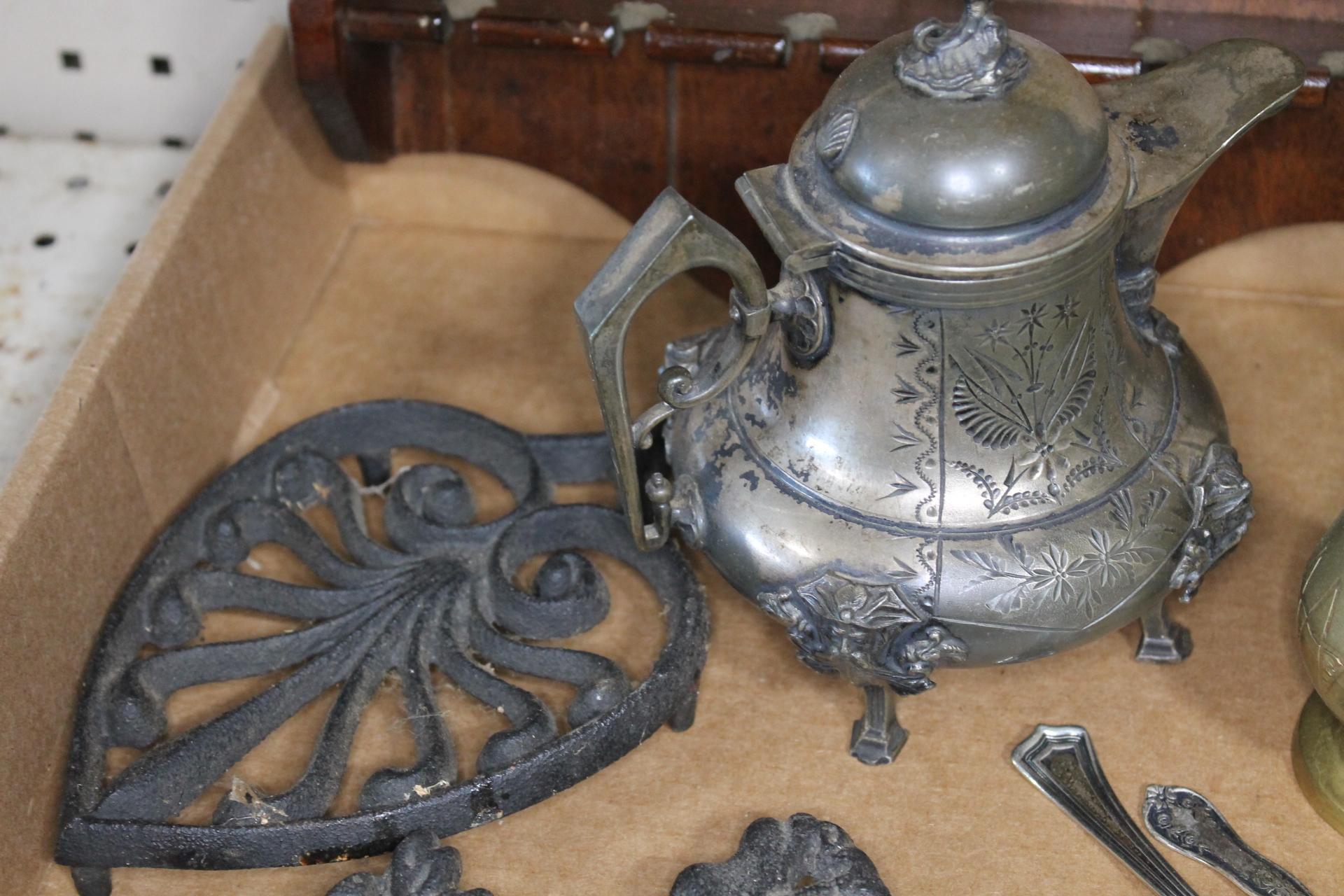 Vintage Collectible Decoratives and Silverplate