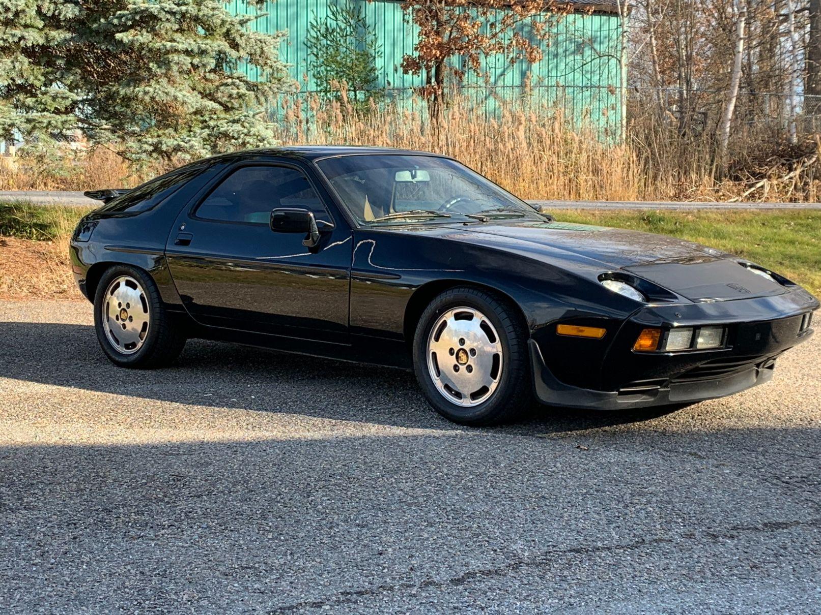 1985 Porsche 928S