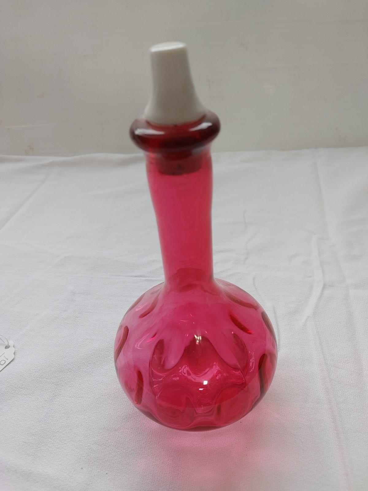 Barber Bottle with Low Rise China Tube