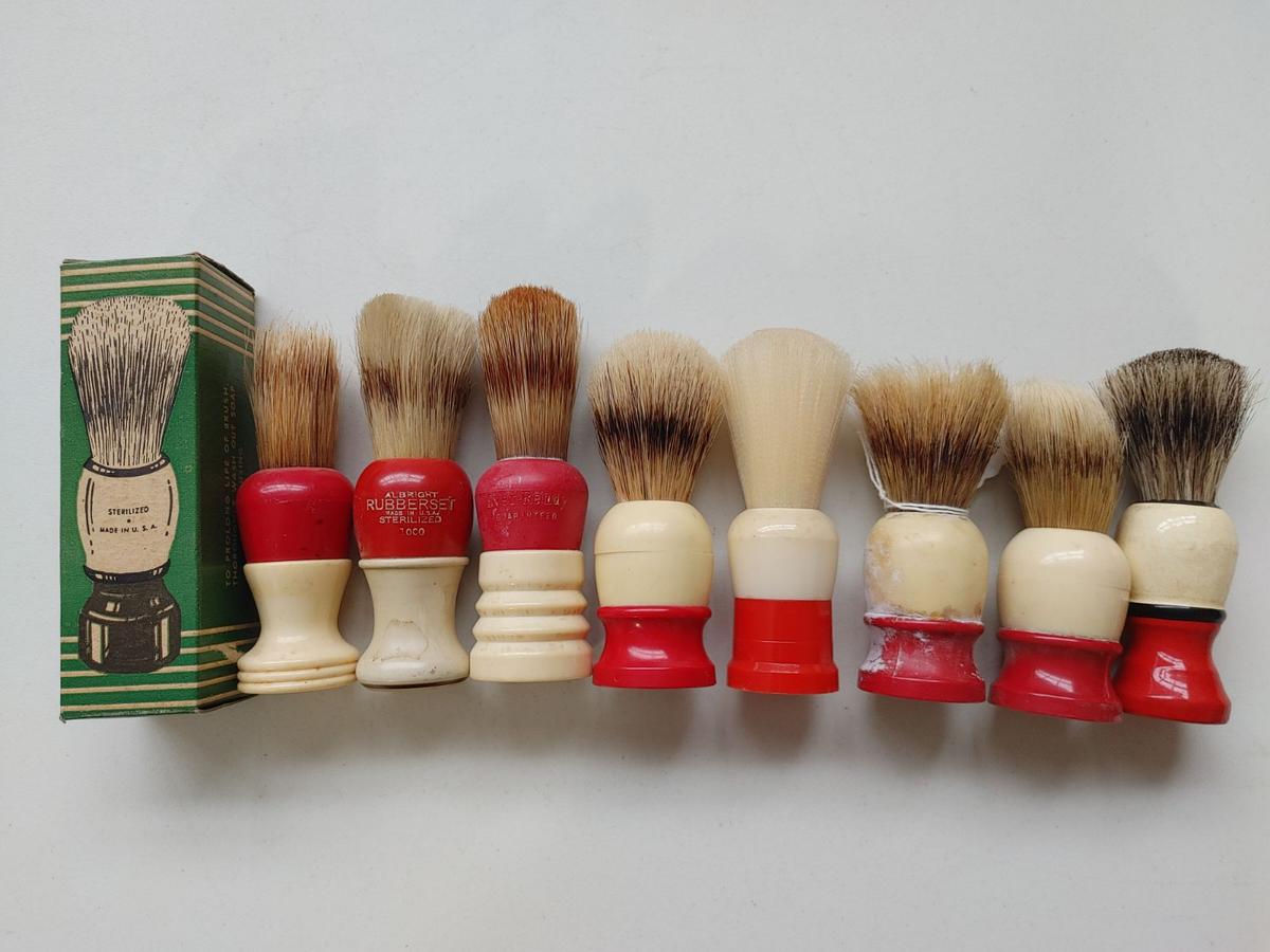 (8) Shaving Brushes