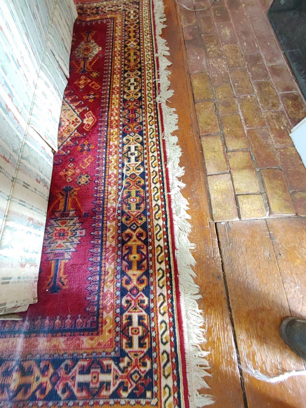 Oriental Style Room Size Carpet